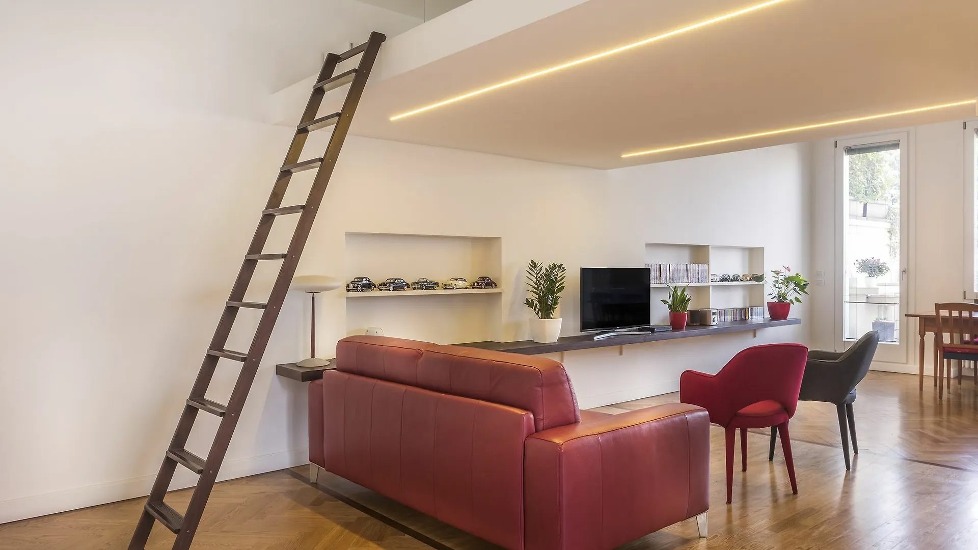 Rentclass - Plutarco Milán